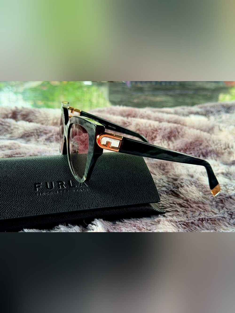 Furla Butterfly Sunglasses Smoke Gradient Lenses Shiny Black Mother of Pearl NEW